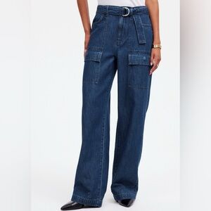 Belted Wide-Leg Cargo jeans in Marlberry Wash: Airy
Denim Edition